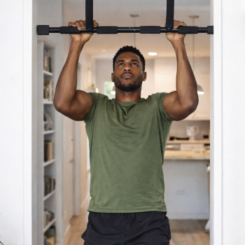 Durų prisitraukimų skersinis 