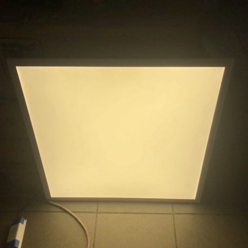 LED šviestuvas panelė 62x62 cm, kvadratinė, balto rėmo, 8 mm storio