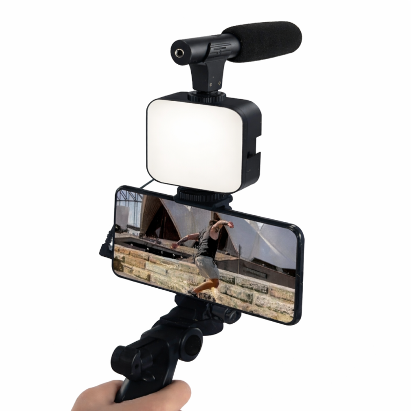 Vaizdo filmavimo rinkinys telefonui su LED šviestuvu, mikrofonu ir stovu AY-49 Vaizdo filmavimo rinkinys telefonui su LED šviestuvu, mikrofonu ir stovu AY-49