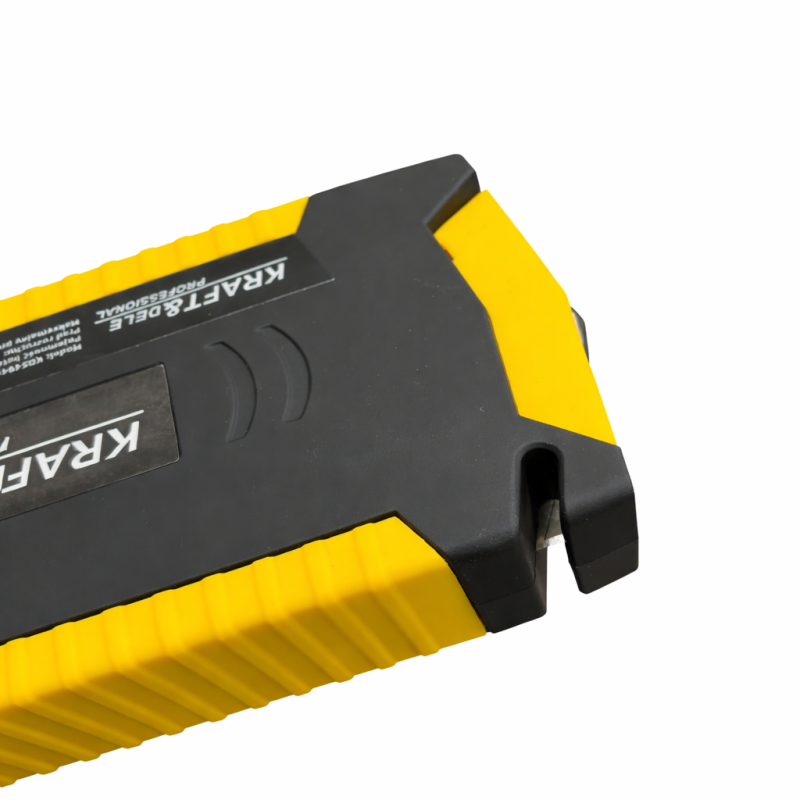 Automobilio užvedėjas (boosteris) KRAFT&DELEsu powerbank funkcija ir LED žibintu