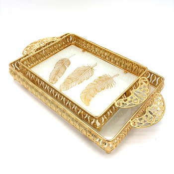 Dekoratyviniai serviravimo padėklai su rankenomis, stačiakampiai, auksinės spalvos rėmas, stiklinis pagrindas, 2 vnt.