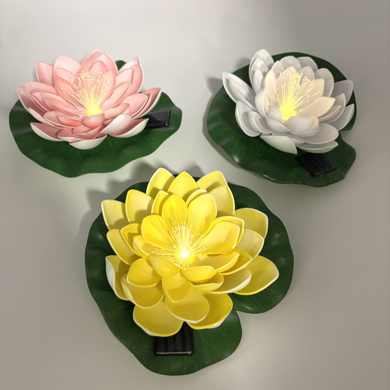 Saulės energija maitinama plaukiojanti vandens lelija su LED apšvietimu IP65