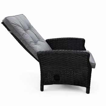 Lauko krėslas atlenkiamas ratano juodas su pilka pagalve 60×70×110 cm