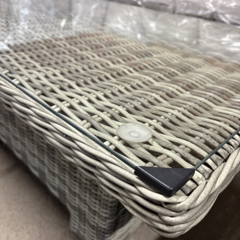 Lauko baldų komplektas pintas šviesiai pilkas kampinė sofa, stalas su stiklu ir krėslai
