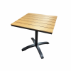 Lauko staliukas 70 x 70 x 72 cm su rudu lentelių imitacijos stalviršiu ir juodu metaliniu pagrindu