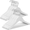 Medinės drabužių pakabos 20vnt su metaliniu 360° kabliu, baltos, 35 x 20 cm